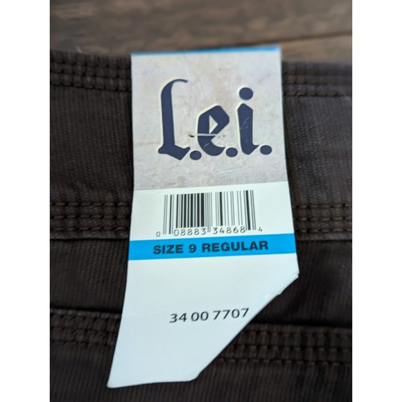 NWT L.E.I. Ashley Trouble Capris Sz 9 - Picture 2 of 13